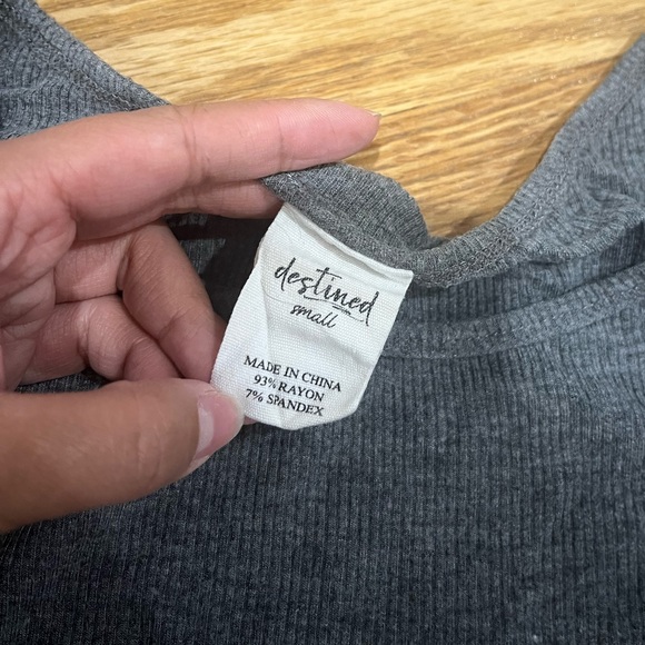 Gray Ribbed Cropped Top - Picture 3 of 3